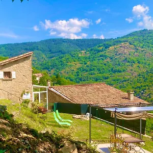 lesquirou-gite-leurasie.hotels-rhonealpes.com/