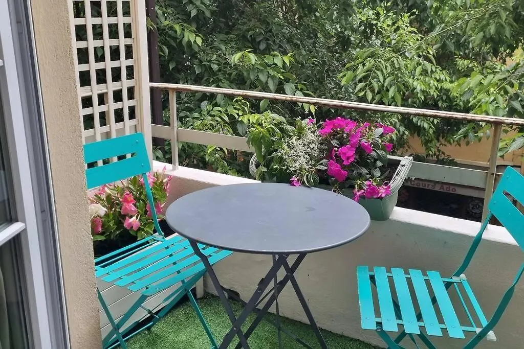 2 Pieces Au Centre D'Antibes. Apartment